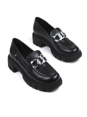 Loafer Fell Preto em Pele