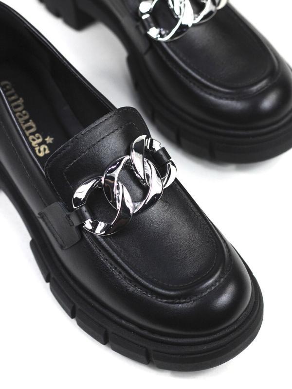 Loafer Fell Preto em Pele
