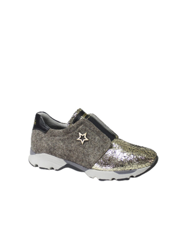 RUNBEIGE x