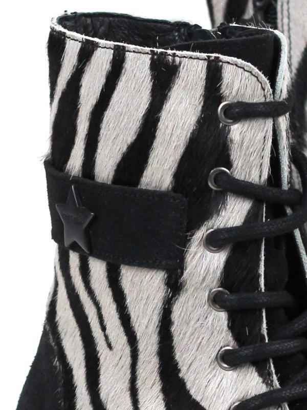 Bota em Camurça Preta e Estampa de Animal Print