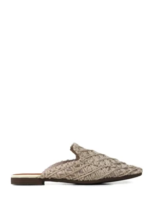Mule em Crochet Branco e Biqueira Quadrada