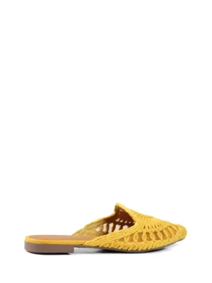 Mule em Crochet Amarelo e Biqueira Fina