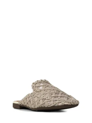 Mule em Crochet Branco e Biqueira Quadrada