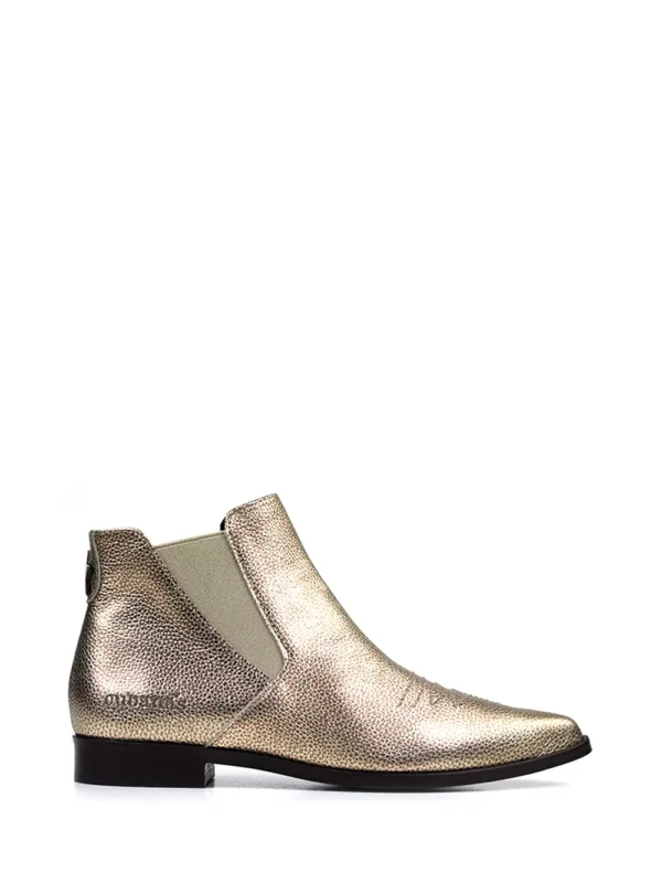 Bota Rasa em Pele Dourada