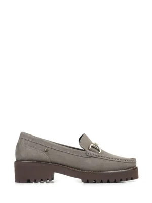 Loafer em Pele Cinza e Sola Tratorada