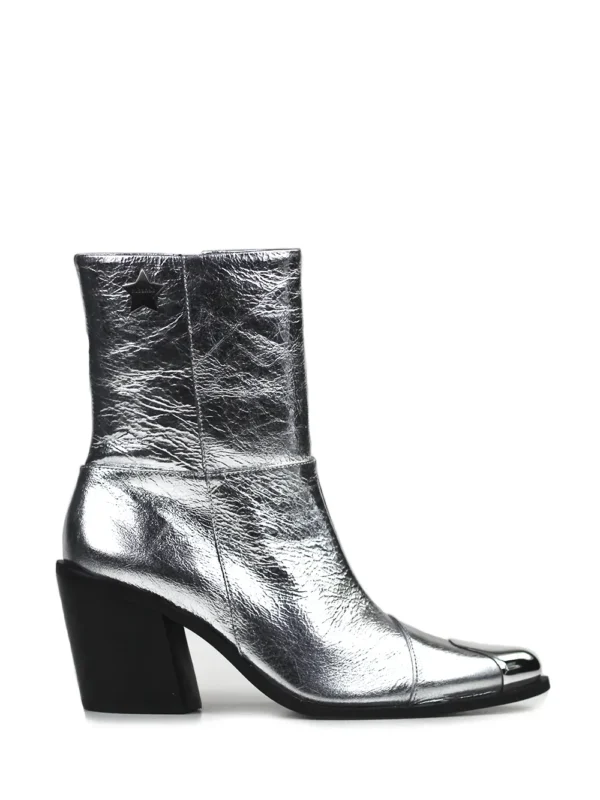 Bota em Pele Prata e Biqueira em Metal