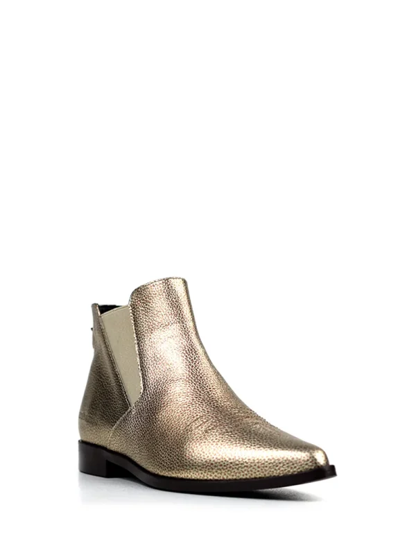 Bota Rasa em Pele Dourada