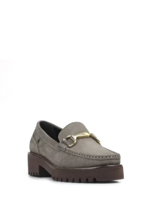 Loafer em Pele Cinza e Sola Tratorada