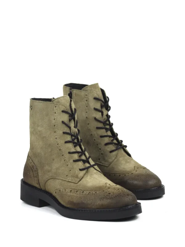 Bota em Camurça Beige e Atacadores