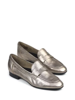 Loafer em Pele Dourada