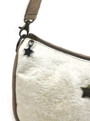 Mala em Camurça Beige com Alça Tiracolo