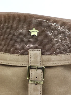 Mala em Camurça Beige e Glitter Dourado