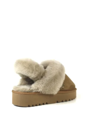 Socas Plataforma em Pele Beige