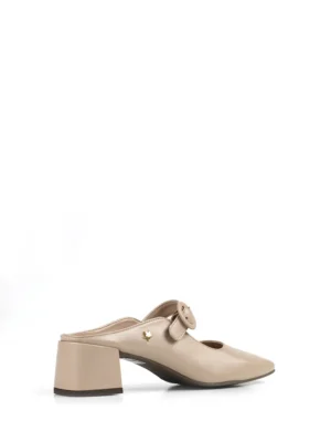 Mule Devo em Pele Rosa e Fecho de Fivela